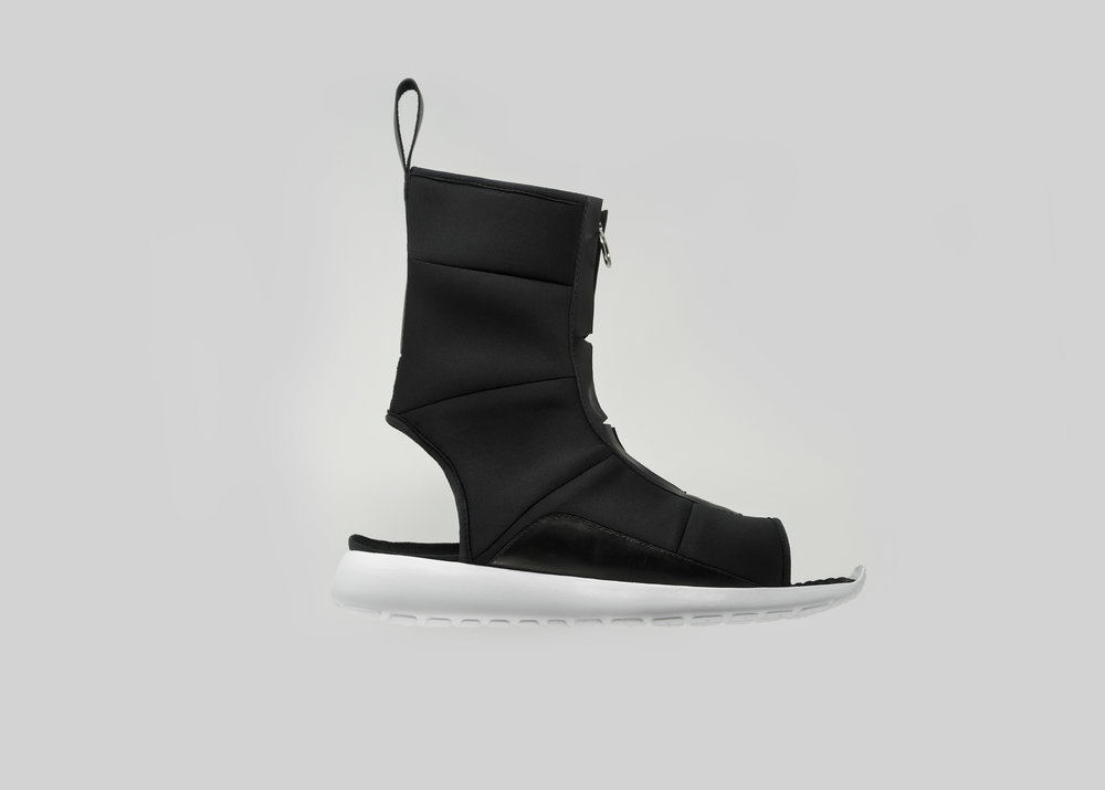 Shoe by Siyan Ren (image courtesy of the artist)