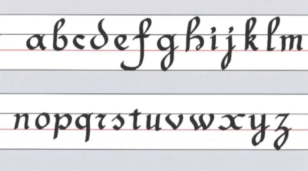 Skillshare student Fabian Barretoshows his French Cursive Calligraphy progress with lowercase letters