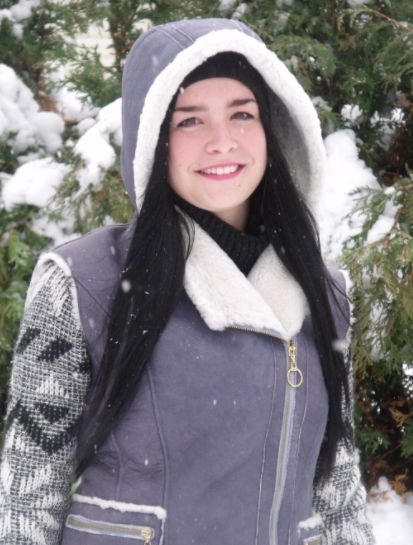 Sleeveless vest with hood