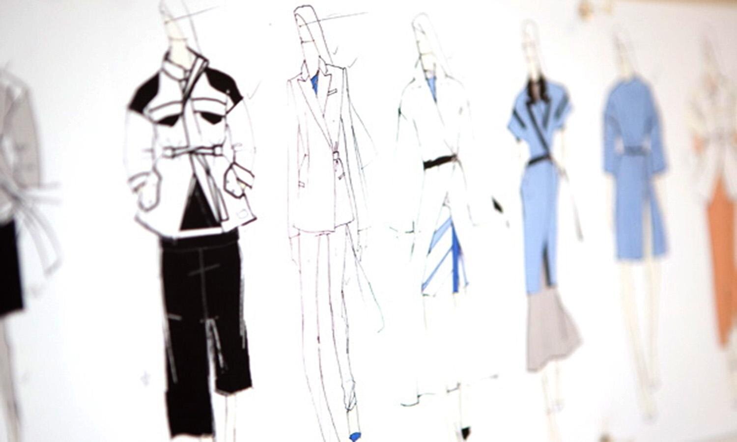 how do fashion designers make clothes
