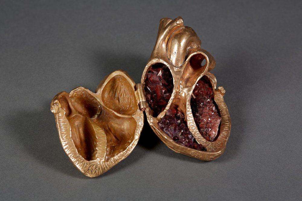 Heart of Gold (Bronze, Thunder Bay amethyst 3in x3.5in x5.75) by Debra Baxter. Photo: Kim Richardson