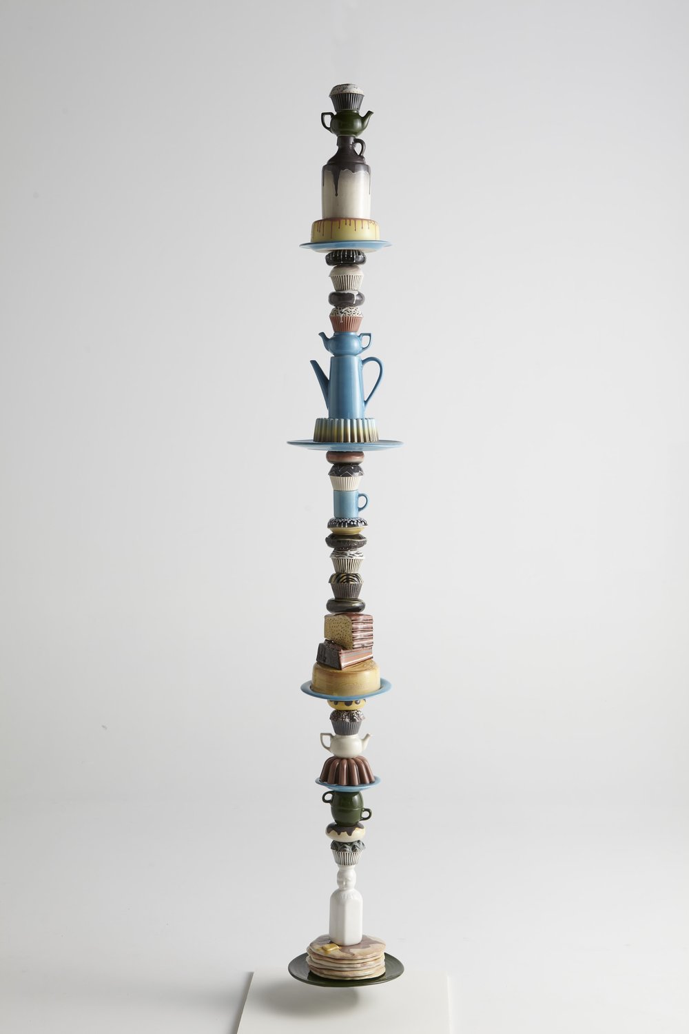 ‘Endless Column’ (slip cast vitreous china, 108 x 4-12 x 4-12 inches, 2013) by Justin Richel *collection of Kohler Co.