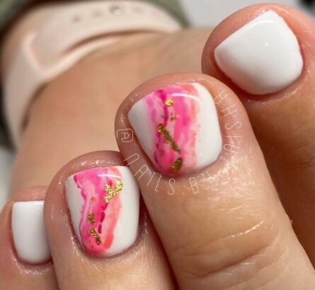 Image via Instagram These accent nails will add a little sweetness to your summer.