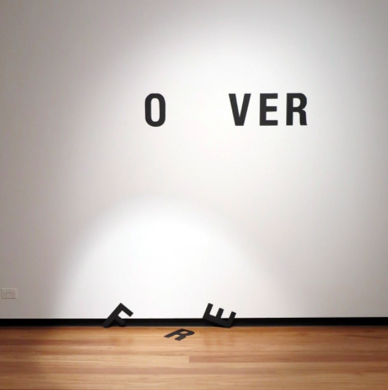 “nothing lasts forever, 2009” (exhibited at Town Hall Gallery in Melbourne in 2014) © Anatol Knotek