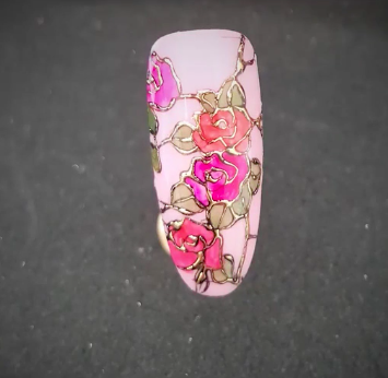 Gold floral nails