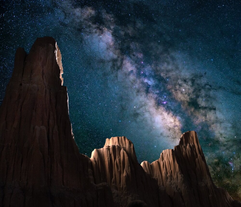 A stunning nighttime photo capturing the galaxy
