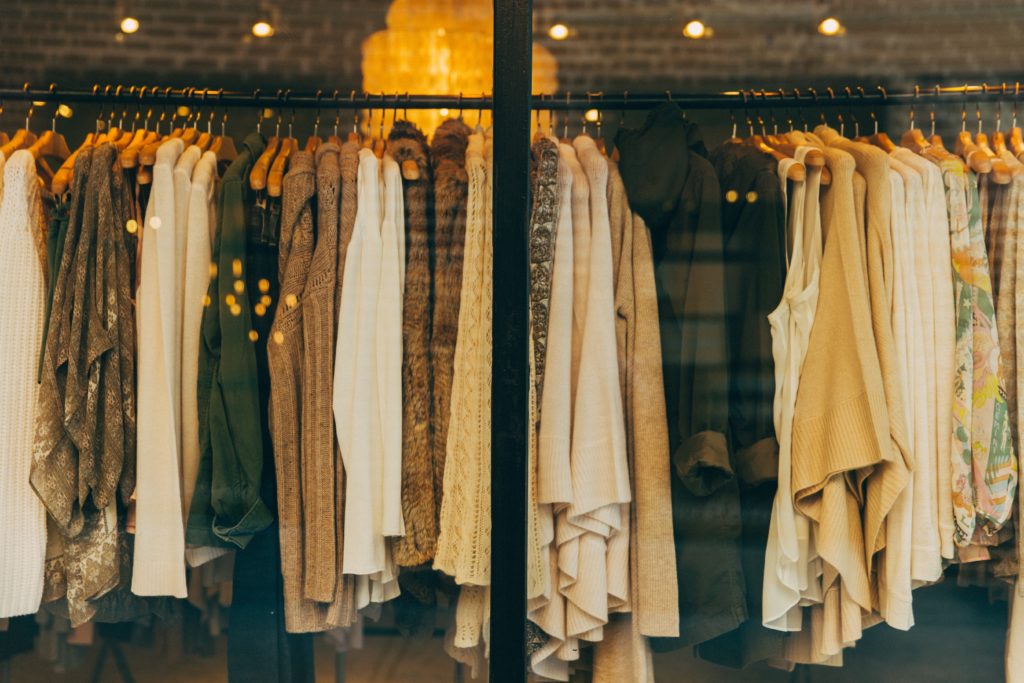 Leuren Vast en zeker Gelukkig How to Start a Clothing Line: Step-by-Step Guide | Skillshare Blog