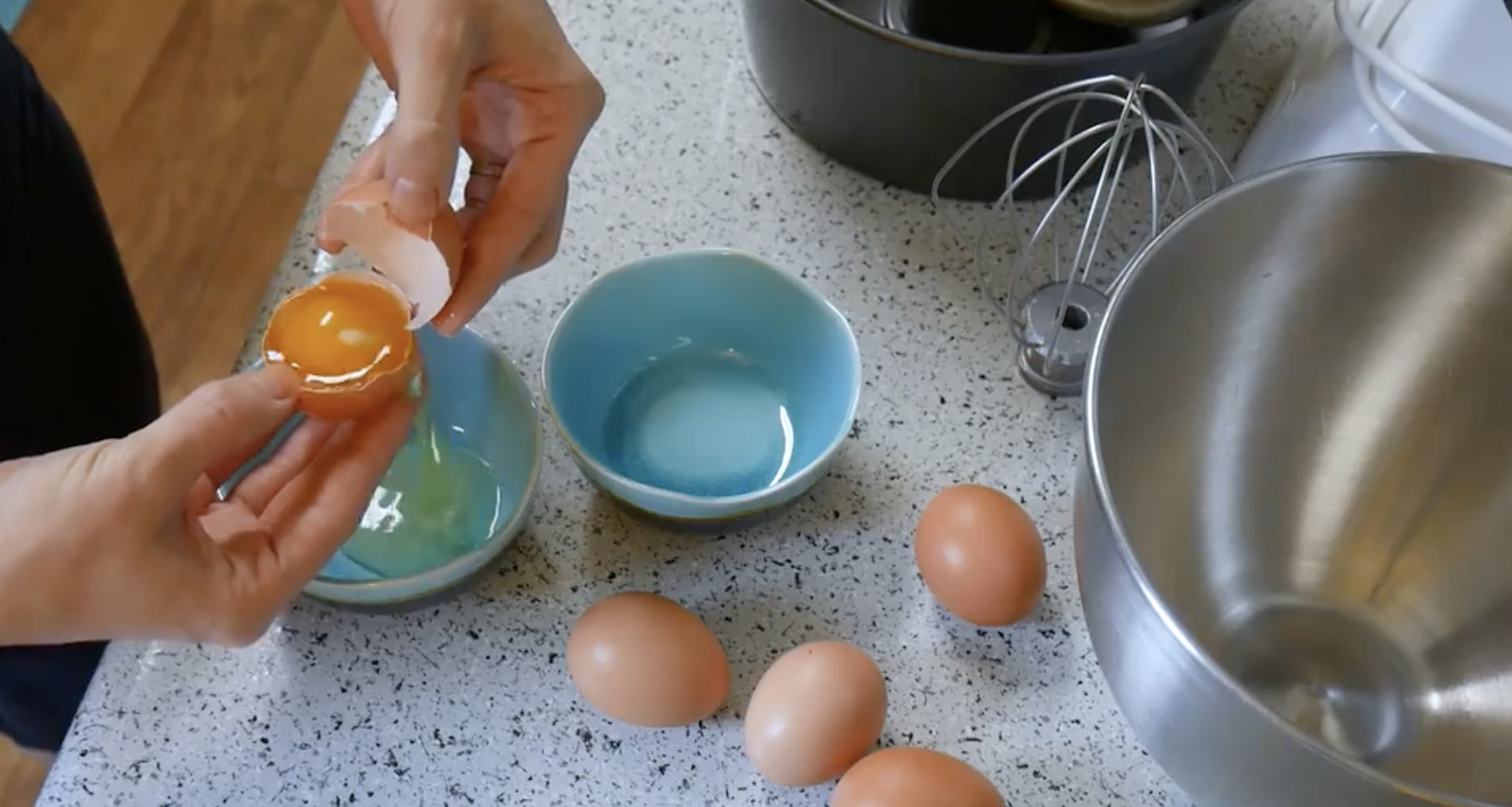 egg changinng