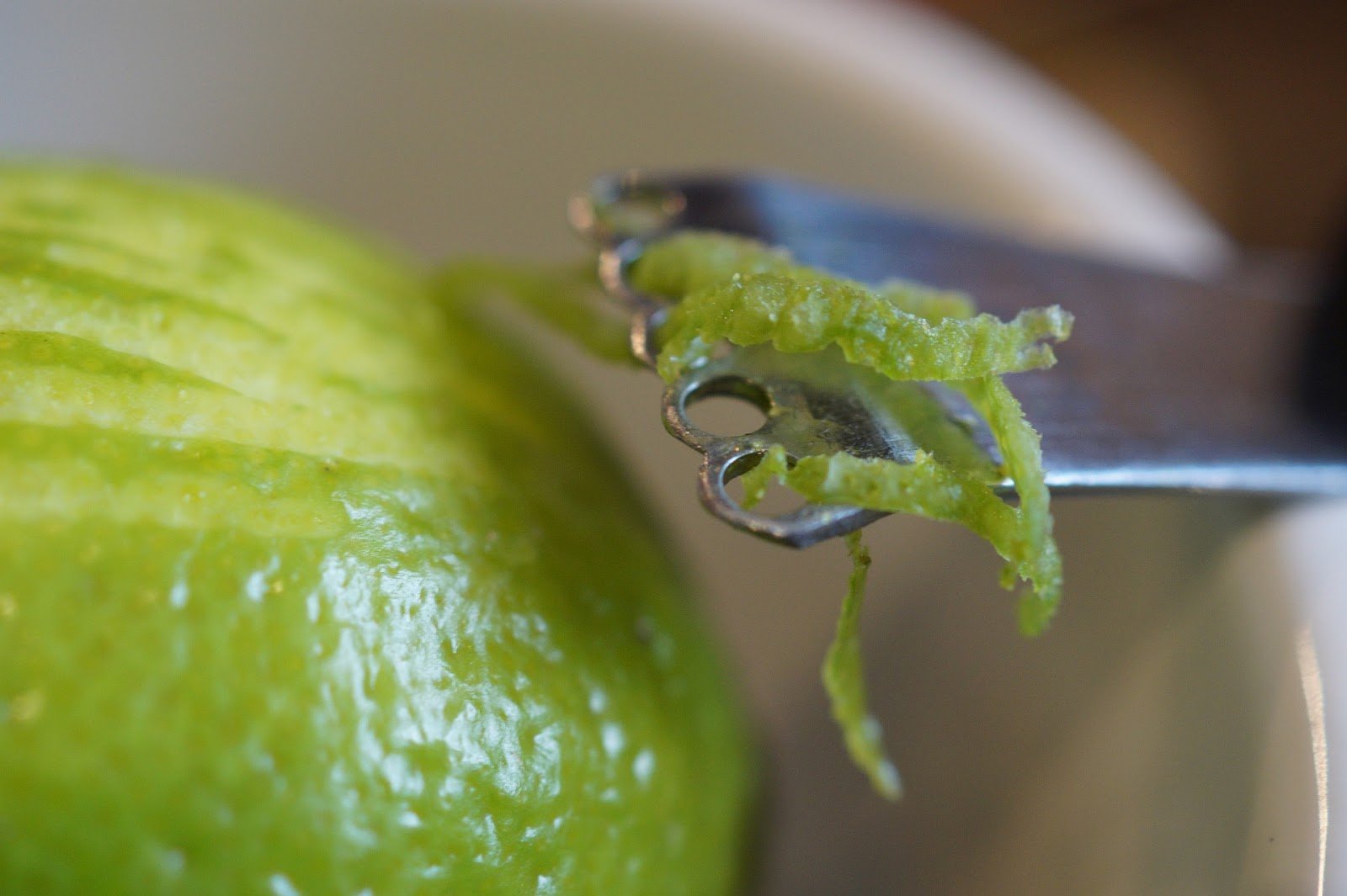 How to Zest a Lime and Lime Zest Substitutes Skillshare Blog