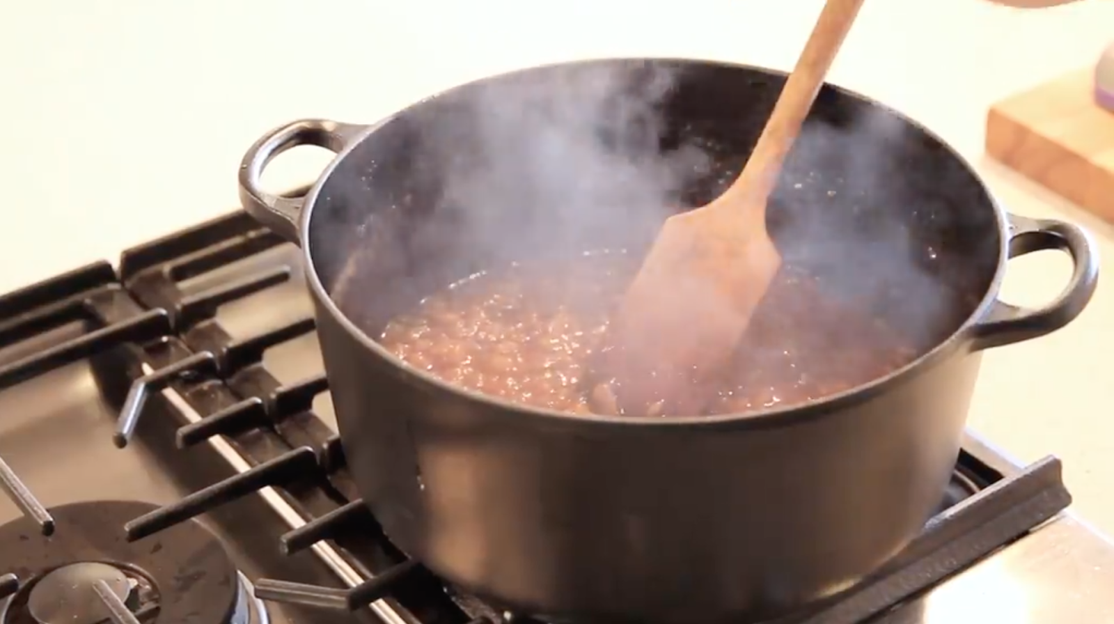 pot of boiling food