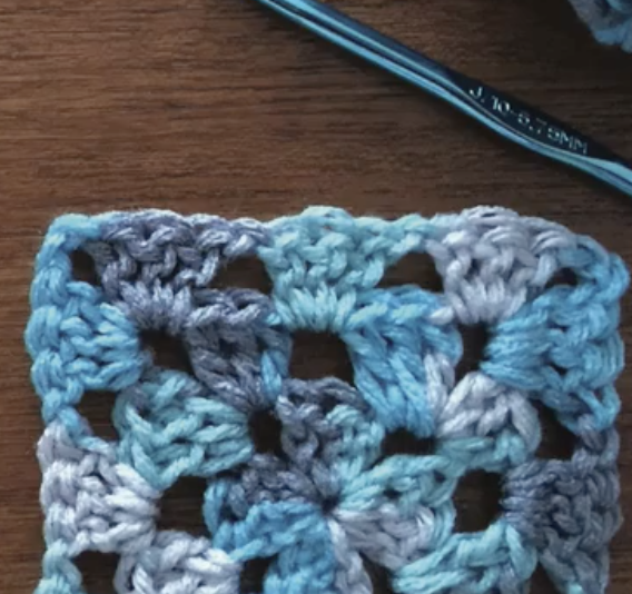 Micro Crochet Tutorial  Techniques, materials and full granny square  tutorial 